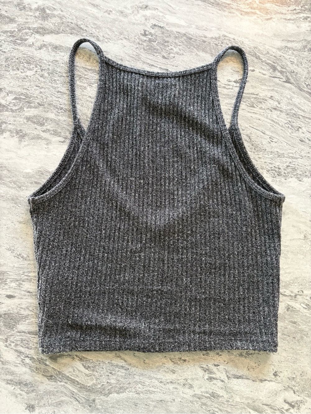 Aritzia Ribbed Cropped - Picture 2 of 2